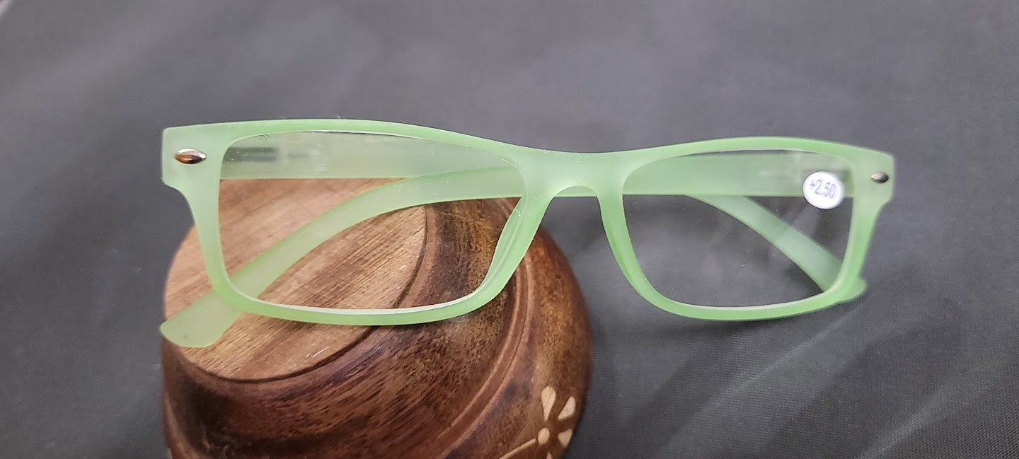 Affaires Green Reading Glasses for men and women with scratch-resistant UV-blocking lenses